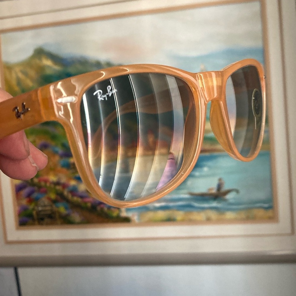 Ray-Ban Tan Sunglasses Rubber Beige - Picture 3 of 8